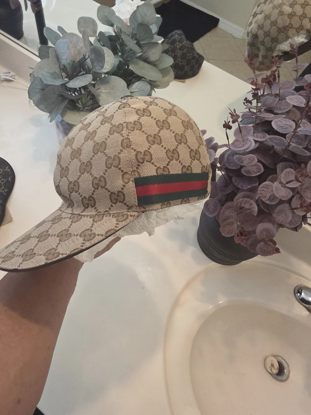 Gucci beige monogram